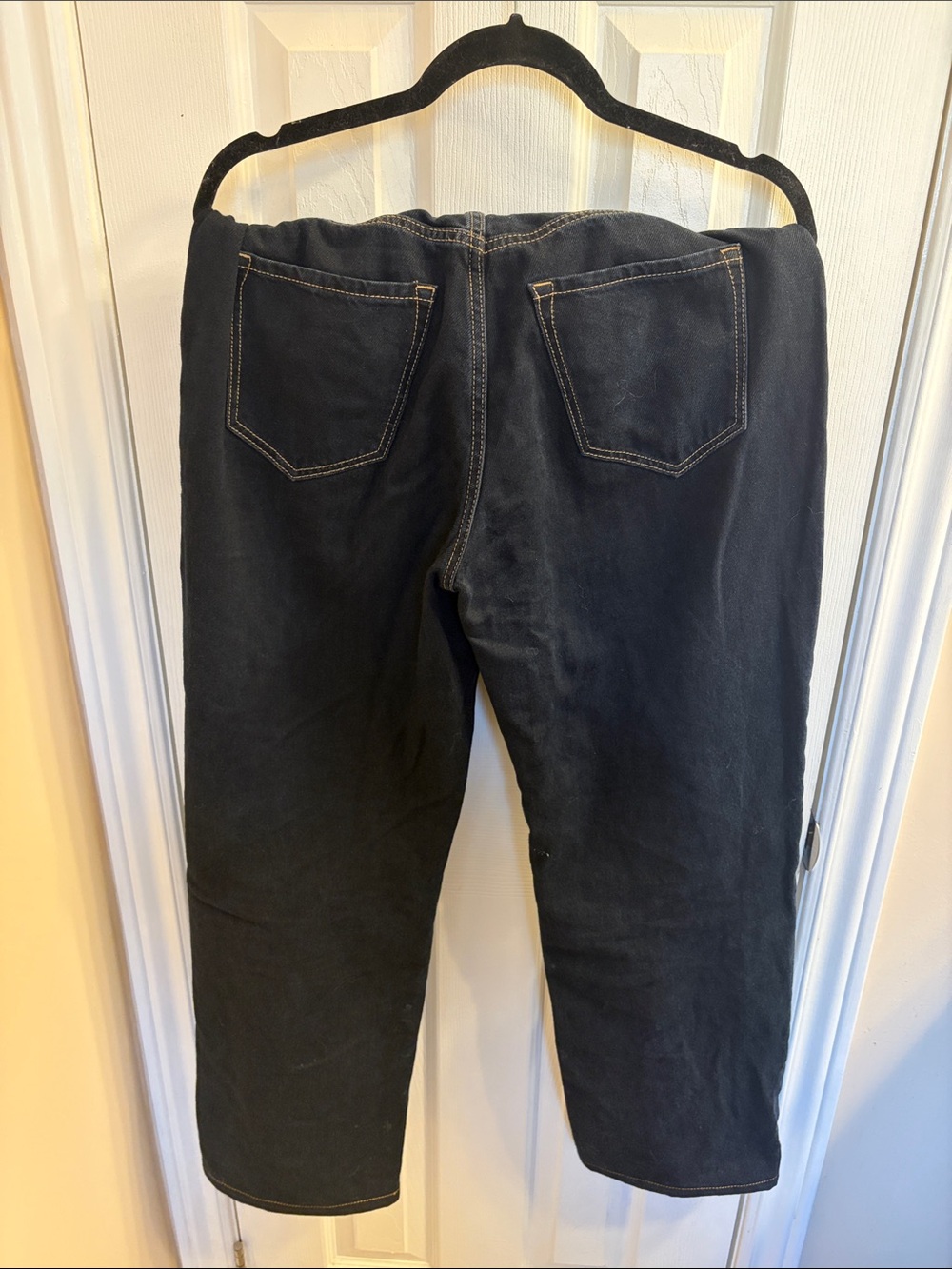 Dynamite Mika Mid Rise Relaxed Straight Leg Jeans - Picture 6 of 8